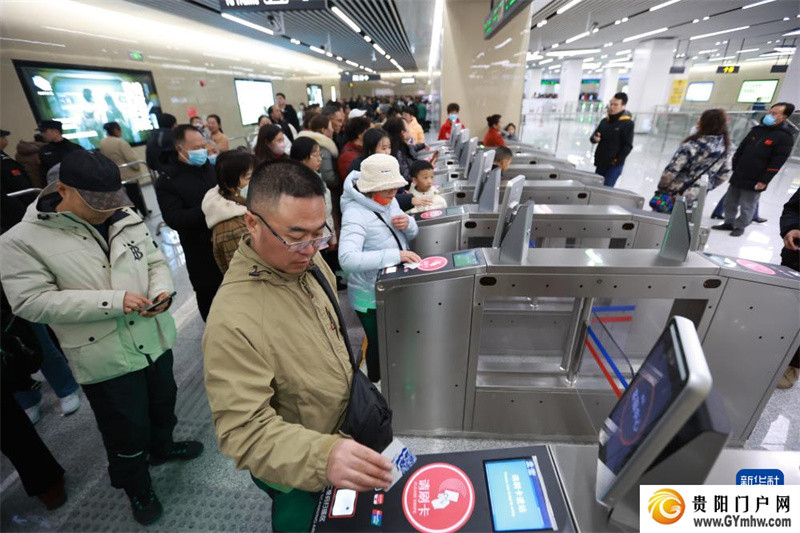 贵阳轨道交通3号线开始初期运营(图6)