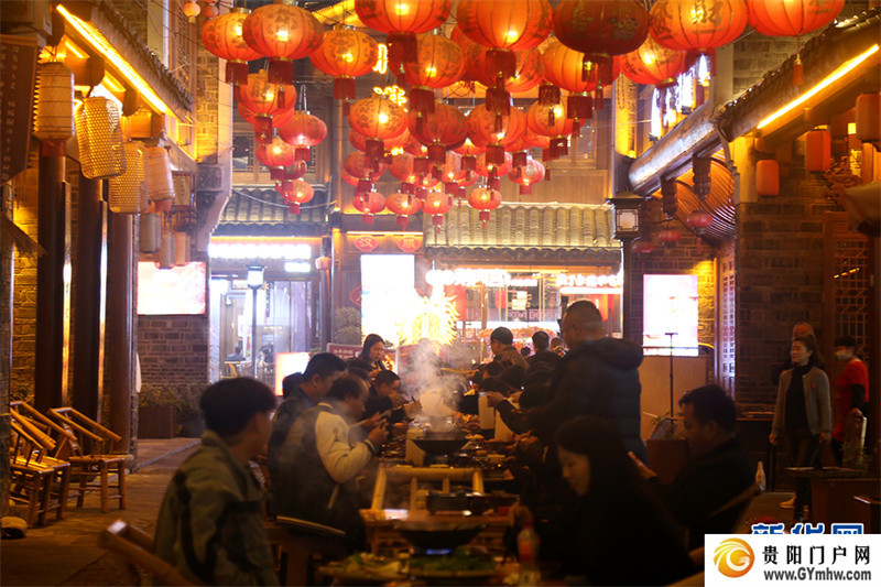 贵州铜仁中南门历史文化旅游区 “烟火气”升腾(图11)