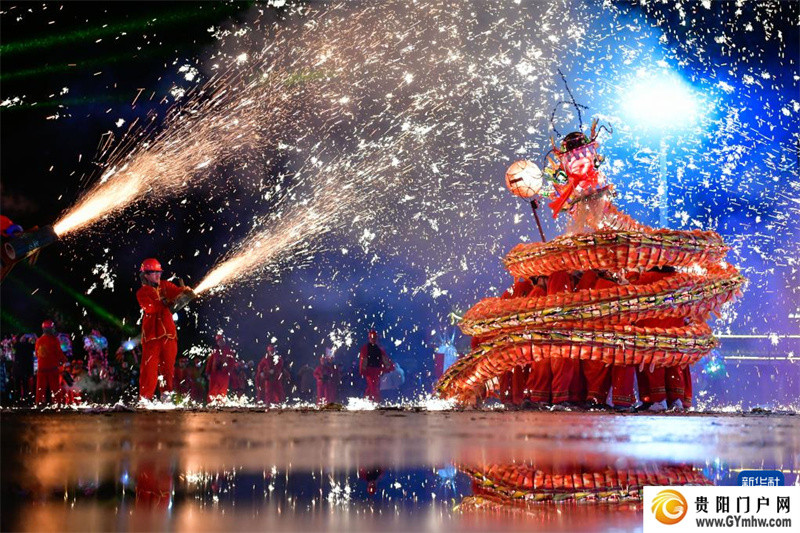 百龙竞技,苗族“舞龙嘘花”闹元宵(图1) 百龙竞技,苗族“舞龙嘘花”闹元宵(图1)