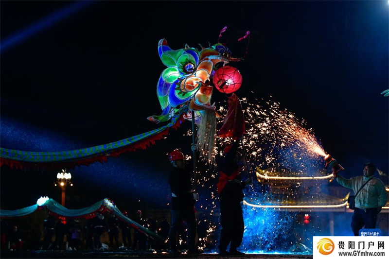 百龙竞技,苗族“舞龙嘘花”闹元宵(图13) 百龙竞技,苗族“舞龙嘘花”闹元宵(图13)