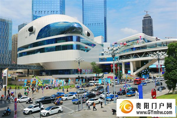 花果园方圆荟·海豚广场开业(图1)