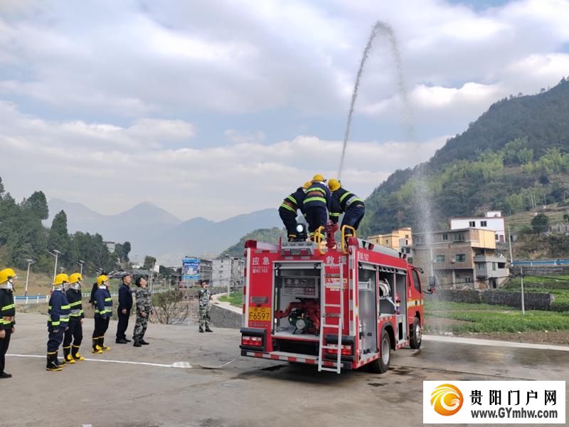 遵义市桐梓县木瓜镇：“六送”基层强治理，干群连心一家亲(图3)