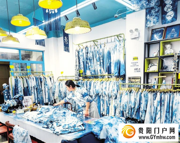 贵银添彩助力肇兴侗寨文旅“出圈”(图1) 贵银添彩助力肇兴侗寨文旅“出圈”(图1)