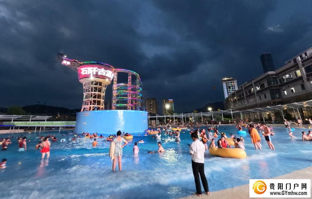 铜仁:“贵州空调外机”打出暑期旅游逆袭牌(图3) 铜仁:“贵州空调外机”打出暑期旅游逆袭牌(图3)