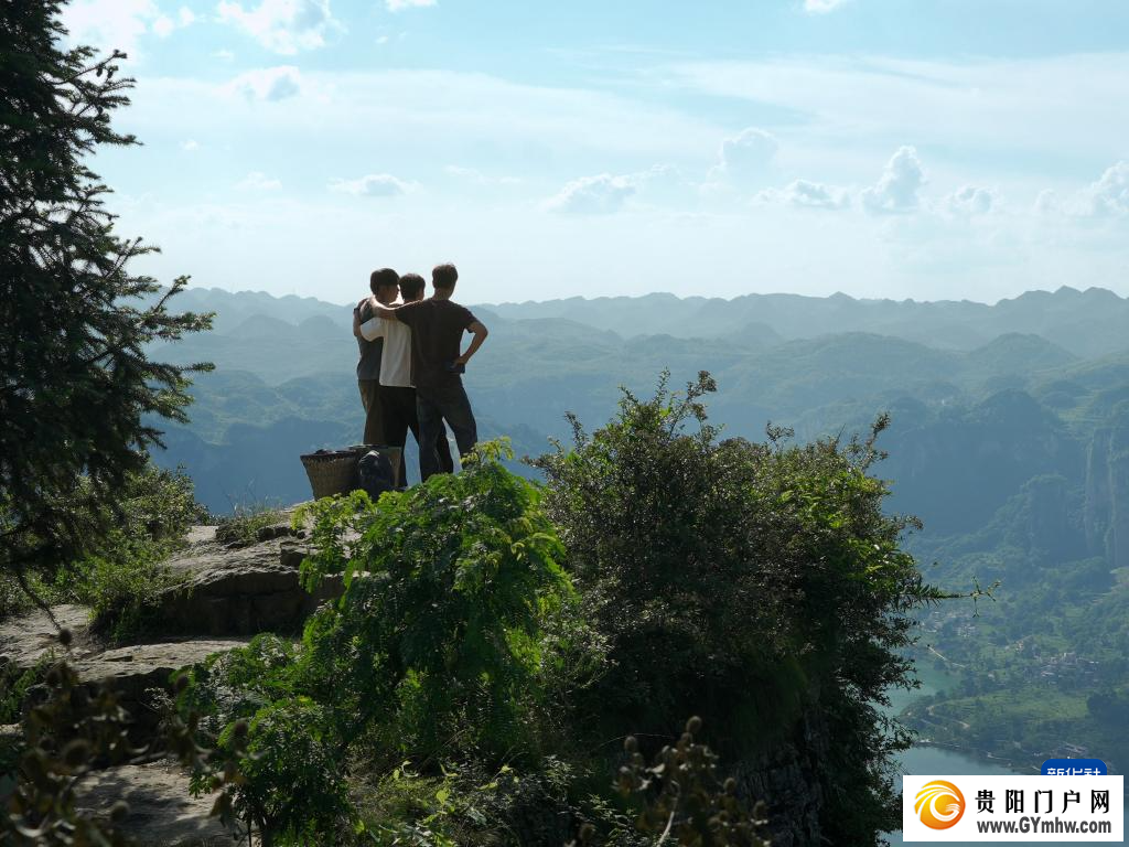 乌蒙深处：写好山乡巨变的动人故事(图2)